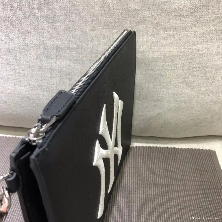 Official Brother Sam 1917M0077 Gucci Bags 0821